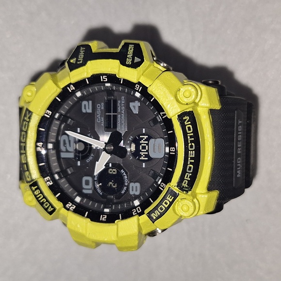 CASIO GSG-100 GSHOCK MUDMASTER Customized Lemon Color.